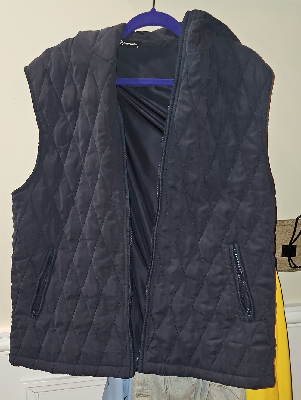 Quilted Sleeveless Vest Jacket - Navy Blue
